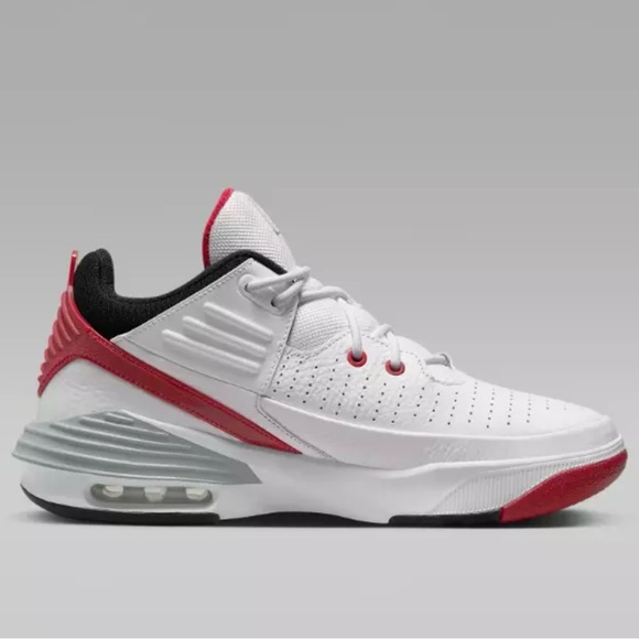 Nike Jordan Max Aura 5 Shoes 'White/Varsity Red' (DZ4353-101) Men’s 10.5 - Picture 3 of 13